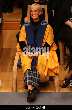 Judy Murray sul palco per ricevere la sua laurea honoris causa dall'università aperta presso la Royal Concert Hall di Glasgow. Foto di PA. Picture Data: venerdì 27 settembre, 2019. Vedere PA storia Scozia Murray. Foto di credito dovrebbe leggere: Andrew Milligan/PA FILO Foto Stock