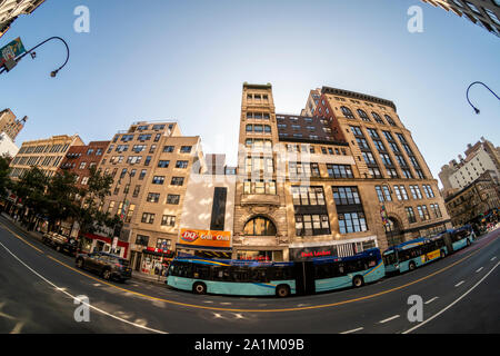 Real estate lungo la quattordicesima strada corridoio sul confine del Greenwich Village e Chelsea a New York il Giovedì 19 Settembre, 2019 ( © Richard B. Levine) Foto Stock