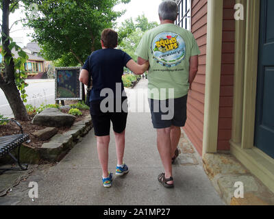 Scena dal vecchio stile di arti e mestieri e villaggio di Nashville, Indiana, Stati Uniti d'America, 29 luglio 2019, © Katharine Andriotis Foto Stock