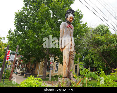 Scena dal vecchio stile di arti e mestieri e villaggio di Nashville, Indiana, Stati Uniti d'America, 29 luglio 2019, © Katharine Andriotis Foto Stock