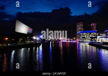 Salford Quays neon Foto Stock