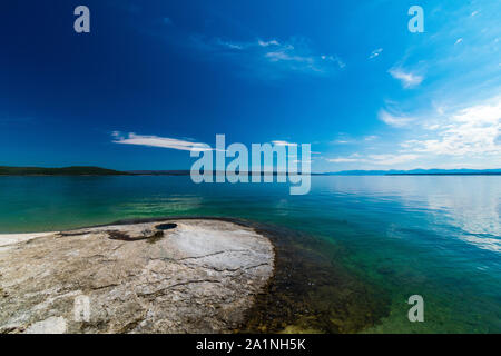 Gran Cono, West Thumb Geyser Basin, il Parco Nazionale di Yellowstone Foto Stock