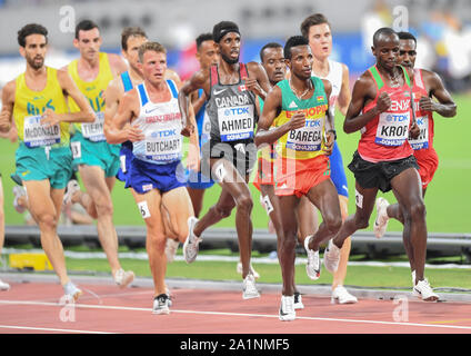 Barega Selemon (Etiopia), Jacob Krop (Kenya), Muktar Edris (Etiopia). 5000 metri Uomini. IAAF mondiale di atletica, Doha 2019 Foto Stock