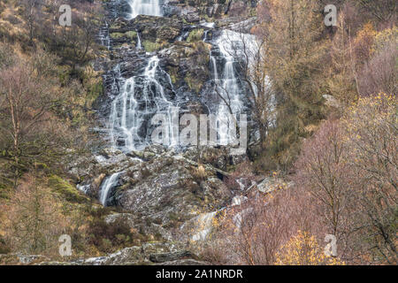 Rhiwargor cascata sul fiume Eiddew. Lago Vyrynwy, Powys, Wales UK, paesaggio Foto Stock