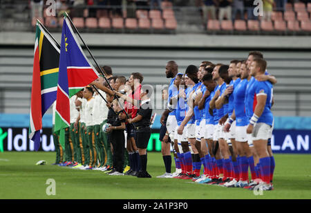 Il Sudafrica e la Namibia line up durante il 2019 Rugby World Cup Match presso la città di Toyota Stadium, Toyota City, Giappone. Foto Stock