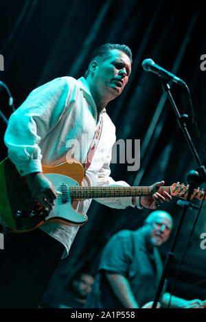 Moratalaz, Madrid, Spagna. 27 Settembre, 2019. Shawn Pittman presso la Seconda Internazionale Blues Festival di Moratalaz in Madrid. EnriquePSans/Alamy Live News Foto Stock