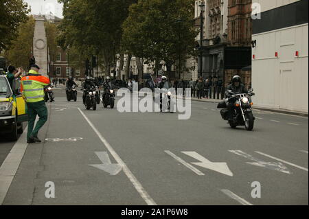 Funzionamento Zulu Bikers & Veterani protesta in piazza del Parlamento, LONDRA, REGNO UNITO. Foto Stock