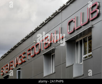 Stevenage, Regno Unito. 28 Sep, 2019. Stevenage Football Ground si prepara per il cielo EFL scommettere League 2 match tra Stevenage e Cambridge Regno al Lamex Stadium, Stevenage, in Inghilterra il 28 settembre 2019. Foto di Phil Hutchinson. Solo uso editoriale, è richiesta una licenza per uso commerciale. Nessun uso in scommesse, giochi o un singolo giocatore/club/league pubblicazioni. Credit: UK Sports Pics Ltd/Alamy Live News Foto Stock