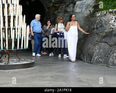 Lourdes, 3° centro mondiale di pellegrinaggio cristiano, dopo Roma e Jérusalem e primo cattolico francese centro di pellegrinaggio Foto Stock