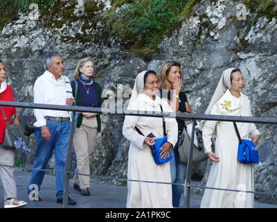 Lourdes, 3° centro mondiale di pellegrinaggio cristiano, dopo Roma e Jérusalem e primo cattolico francese centro di pellegrinaggio Foto Stock