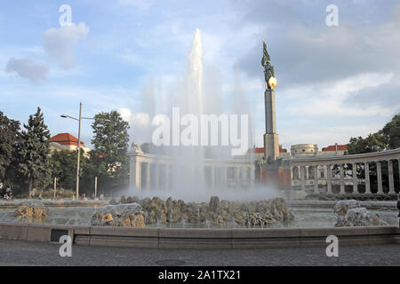 Esercito Rosso Schwarzbergplatz monumento Vienna Austria Foto Stock