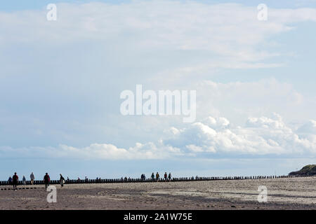 Norderney, Nordstrand, Strand, Buhne, Spaziergänger Foto Stock