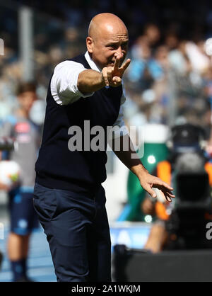 Il 29 settembre 2019; Stadio San Paolo, Napoli, Campania, Italia; di calcio della Serie A, Napoli versus Brescia Calcio; Eugenio CORINI, manager di Brescia Foto Stock