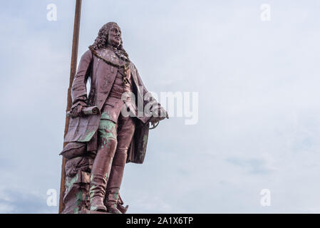 Pondicherry/India- 3 Settembre 2019: Statua di Joseph Francois Dupleix a Puducherry Beach Foto Stock