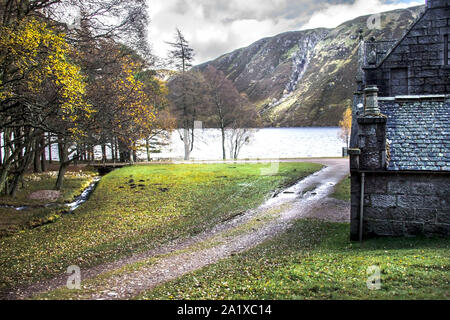 Glas-allt-Shiel - un albergo sulla Balmoral Estate sulla riva di Loch Muick in Aberdeenshire, Scozia. Foto Stock