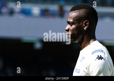 NAPOLI,Italia Settembre 29 2019 Mario Balotelli di Brescia in azione durante il corso di formazione prima di Serie A Italian League match tra SSC Napoli Vs Brescia allo Stadio San Paolo di Napoli il 29 settembre 2019 (foto di Marco Iorio) Foto Stock