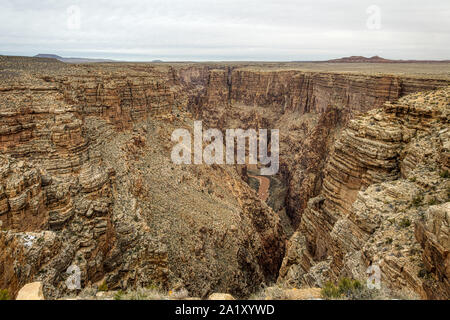 Little Colorado River Canyon visto dal parco tribale Navajo Foto Stock