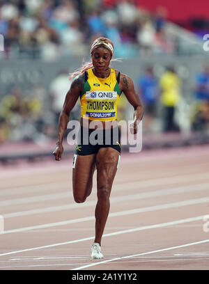 Doha in Qatar. 29Sep, 2019. Elaine Thompson della Giamaica a competere in 100 metri per le donne durante il XVII IAAF mondiale di atletica Al Khalifa Stadium di Doha, in Qatar. Ulrik Pedersen/CSM/Alamy Live News Foto Stock