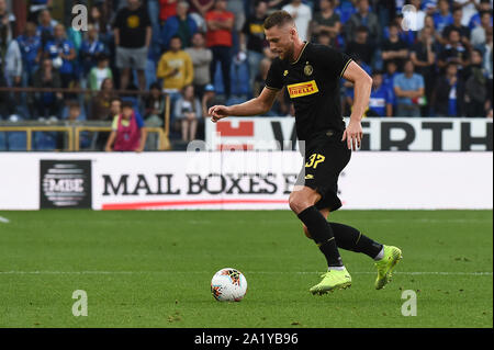 Milano SKRINIAR , INTER, durante la Sampdoria vs Inter , Genova, Italia, 28 set 2019, Calcio Calcio italiano di Serie A del campionato Gli uomini Foto Stock