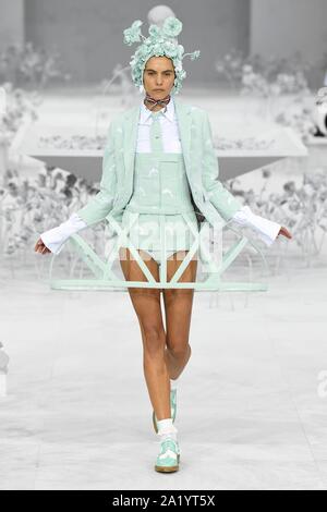 Parigi, Francia. 29 settembre 2019. THOM BROWNE SS20 pista durante la settimana della moda di Parigi - Paris, Francia 29/09/2019 | Utilizzo di credito in tutto il mondo: dpa picture alliance/Alamy Live News Foto Stock