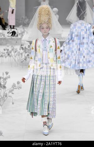 Parigi, Francia. 29 settembre 2019. THOM BROWNE SS20 pista durante la settimana della moda di Parigi - Paris, Francia 29/09/2019 | Utilizzo di credito in tutto il mondo: dpa picture alliance/Alamy Live News Foto Stock