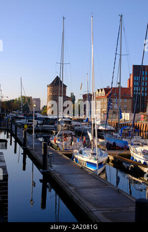 Marina - Impressioni da Danzica Danzica (in tedesco) una città portuale sulla costa baltica della Polonia Foto Stock