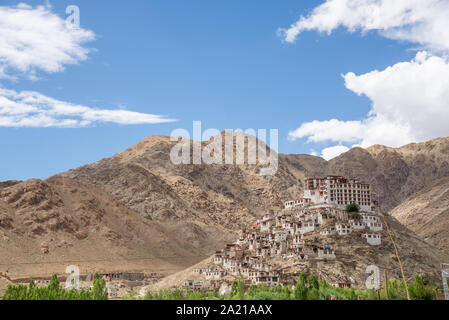 Vista sul monastero Chemday in ladakh, India Foto Stock