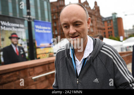 Senior aide al primo ministro, Dominic Cummings, presso il congresso del partito conservatore al Manchester Convention Center. Foto Stock