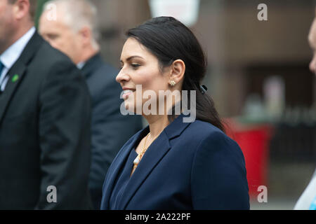 Manchester, Regno Unito. Il 30 settembre 2019. L'Rt Hon Priti Patel MP, durante il congresso del partito conservatore al Manchester Central Convention Complex, Manchester il lunedì 30 settembre 2019 (di credito: P Scaasi | MI News) Credito: MI News & Sport /Alamy Live News Foto Stock