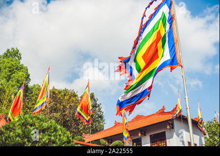 Bandiere tradizionali del festival del Vietnam Five Elements Flag Foto Stock