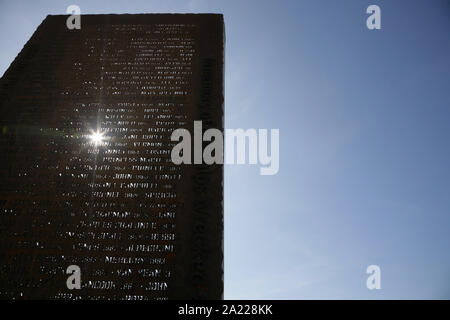 Naufragio Memorial sul lungomare, Cleveleys, Nr Blackpool, costa di Fylde, Regno Unito. Foto Stock