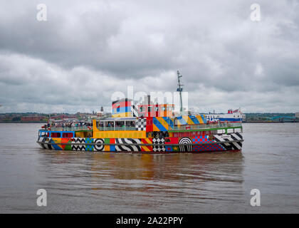 Il Traghetto Mersey, lavorando tra Liverpool e Birkenhead, Snowdrop è uno dei tre traghetti è stata introdotta per la prima volta negli anni sessanta Foto Stock