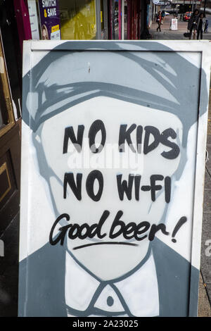 Blinder Peaky,Peaky Blinders,pub,bar,ispirato,da,BBC,TV, serie,mostra,centro,d,città,centro,d,Birmingham,West Midlands,Midlands,l'Inghilterra,UK,GB,Gran Bretagna, Foto Stock