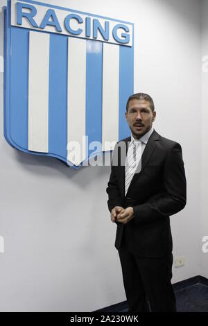 Buenos Aires, Argentina - 21 Giugno 2011 - Diego Simeone è il nuovo allenatore del Racing Club de Avellaneda Foto Stock