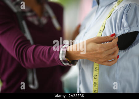 Laboriosa sarto femmina Foto Stock