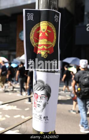 Hong Kong. 01 ott 2019. La gente di Hong Kong la scelta di non celebrare la Cina della Giornata Nazionale vacanza, ma invece 'nessuna celebrazione nazionale, solo il lutto nazionale" . Con gli eventi che si verificano in tutta Hong Kong. Credito: David Coulson/Alamy Live News Foto Stock