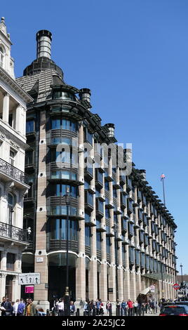 Portcullis House di Westminster, Londra, Regno Unito, ospita gli uffici per i parlamentari britannici Foto Stock