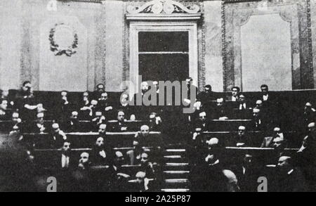 Fotografia di Indalecio Prieto tuere affrontare le Cortes in aprile 1936. Indalecio Prieto tuere (1883 - 1962) un politico spagnolo, ministro e una delle figure di spicco del socialista spagnolo Workers' Party (PSOE) negli anni prima e durante la Seconda repubblica spagnola. Foto Stock