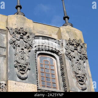 Akhundov Azerbaigian accademico di stato Opera e Balletto, Baku, in Azerbaijan. Fu costruita nel 1911, su richiesta del magnate Daniel Mailov e finanziato dal magnate Zeynalabdin Taghiye Foto Stock