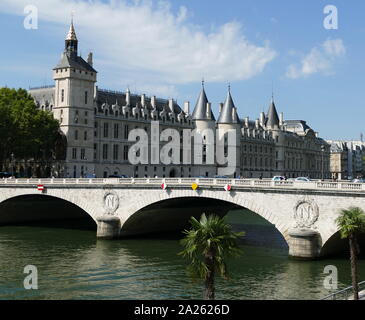 Il Palais de Justice. Parigi, Francia. Foto Stock