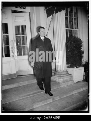 Ambasciatore polacco grazie Presidente per gli aiuti degli Stati Uniti. Washington D.C., nov. 16. Conte Jerzy Potocki, ambasciatore del governo ha sconfitto la Polonia, lasciando la Casa Bianca oggi dopo aver ringraziato il Presidente Roosevelt per l'America di assistenza esteso per il suo paese Foto Stock