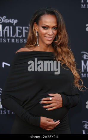 Settembre 30, 2019, Hollywood, CA, Stati Uniti d'America: 30 Settembre 2019 - Hollywood, California - Judi Shekoni. Premiere mondiale della Disney, il â€oeMaleficent: padrona del male" tenutosi a El Capitan theater. Photo credit: FSadou/AdMedia (credito Immagine: © F Sadou/AdMedia via ZUMA filo) Foto Stock