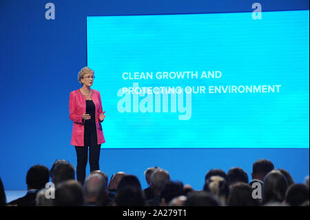 Manchester, Inghilterra. 30 Settembre, 2019 Andrea Leadsom MP, Segretario di Stato per gli affari, di energia e di strategia industriale, offre il suo discorso a Foto Stock
