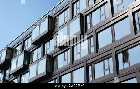 Un nuovo edificio con appartamenti di lusso è visibile al centro di Berlino del marzo, 19, 2015. Foto: Wolfram Steinberg/dpa | Utilizzo di tutto il mondo Foto Stock