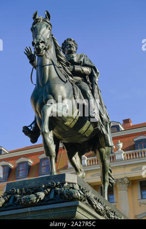 Carl Agosto Denkmal, Platz der Demokratie, Weimar, Thüringen, Deutschland Foto Stock