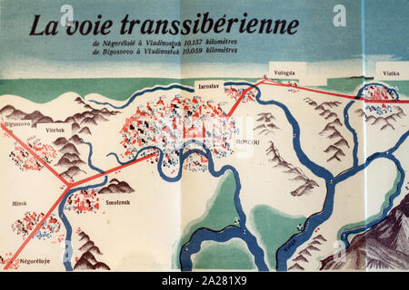 Trans-Siberian o Transsiberian Railway vecchia mappa di viaggio c1930s che mostra la parte occidentale della strada che passa attraverso la mosca & terminante a Vladivostok, Russia Foto Stock