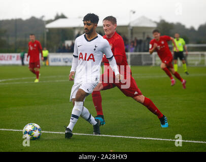 Enfield, Regno Unito. 01 ott 2019. ENFIELD, Inghilterra. 01 ottobre: Dilan Markandzy del Tottenham Hotspur durante UAFA Youth League tra Tottenham Hotspur e Bayern Monaco presso la Hotspur modo, Enfield su 01 Ottobre, 2019 a Enfield, Inghilterra. Credit: Azione Foto Sport/Alamy Live News Foto Stock