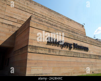 Vista esterna del museo Eiteljorg, Indianapolis, Indiana, Stati Uniti d'America, 27 luglio 2019, © Katharine Andriotis Foto Stock