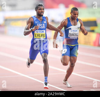 Noè Lyles (USA), Alex Quiñonez (Ecuador). A 200 metri di finale. IAAF mondiale di atletica, Doha 2019 Foto Stock