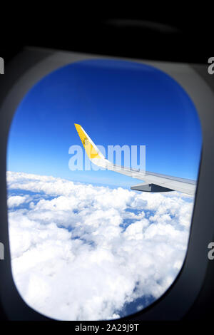 Royal Brunei Airlines logo su aereo wing Foto Stock